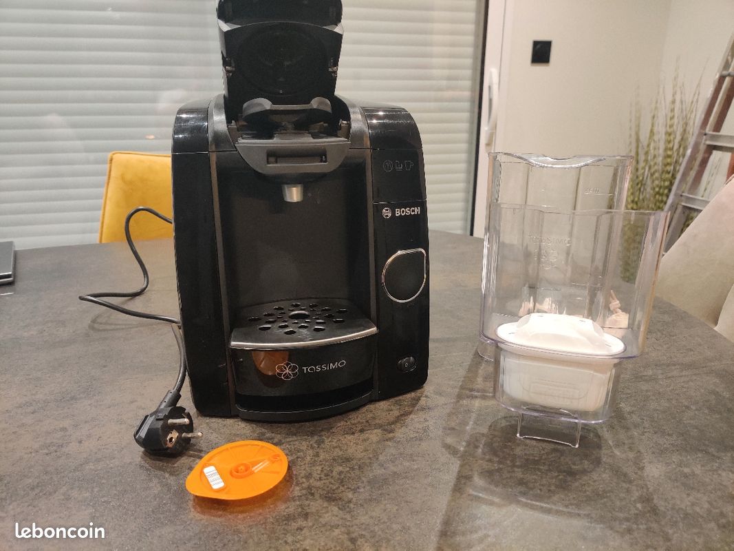 Nouvelle cafetière Tassimo Joy II T45, plus design - Les Numériques