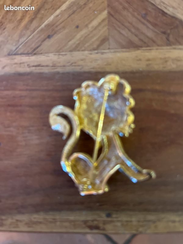 Broche Vintage CARVEN Chien En Métal Doré Et émail Bleu Marine - Bijou Ancien En Superbe état