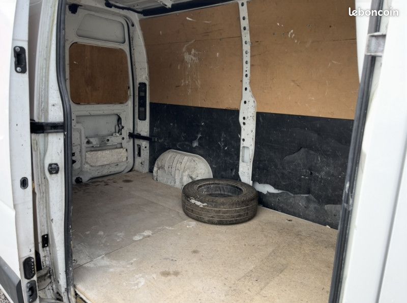 Renault MASTER III FG F3300 L2H2 2.3 DCI 125CH GRAND CONFORT (image 11)