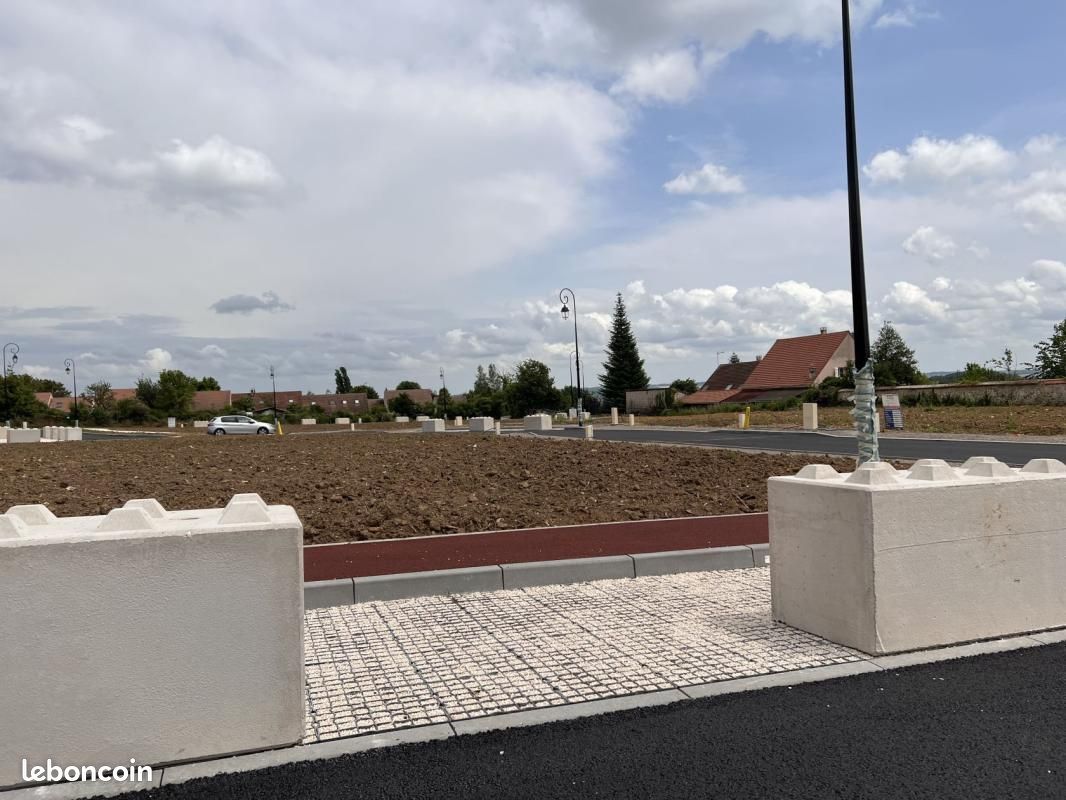 Terrain 428 m² Chamant · 170 000 €