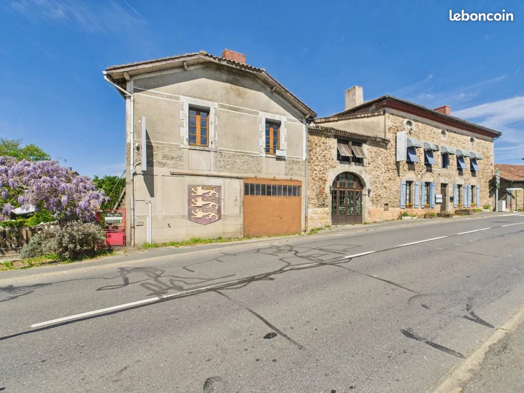 Maison 2 pièces 55 m² · à Châlus · 55 m² · 69 000 €