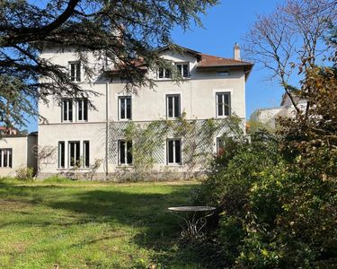 Maison 875 000 € - 208 m²