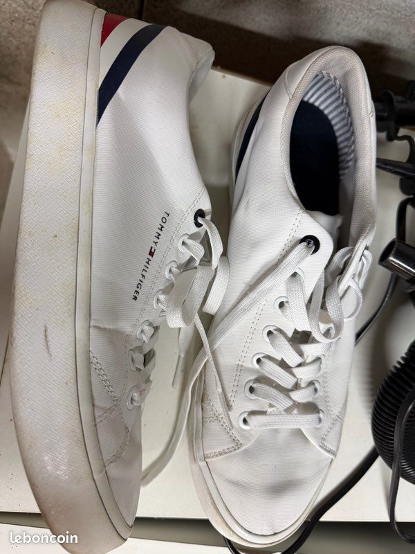 Chaussures tommy hilfiger pointure 41 (image 1)