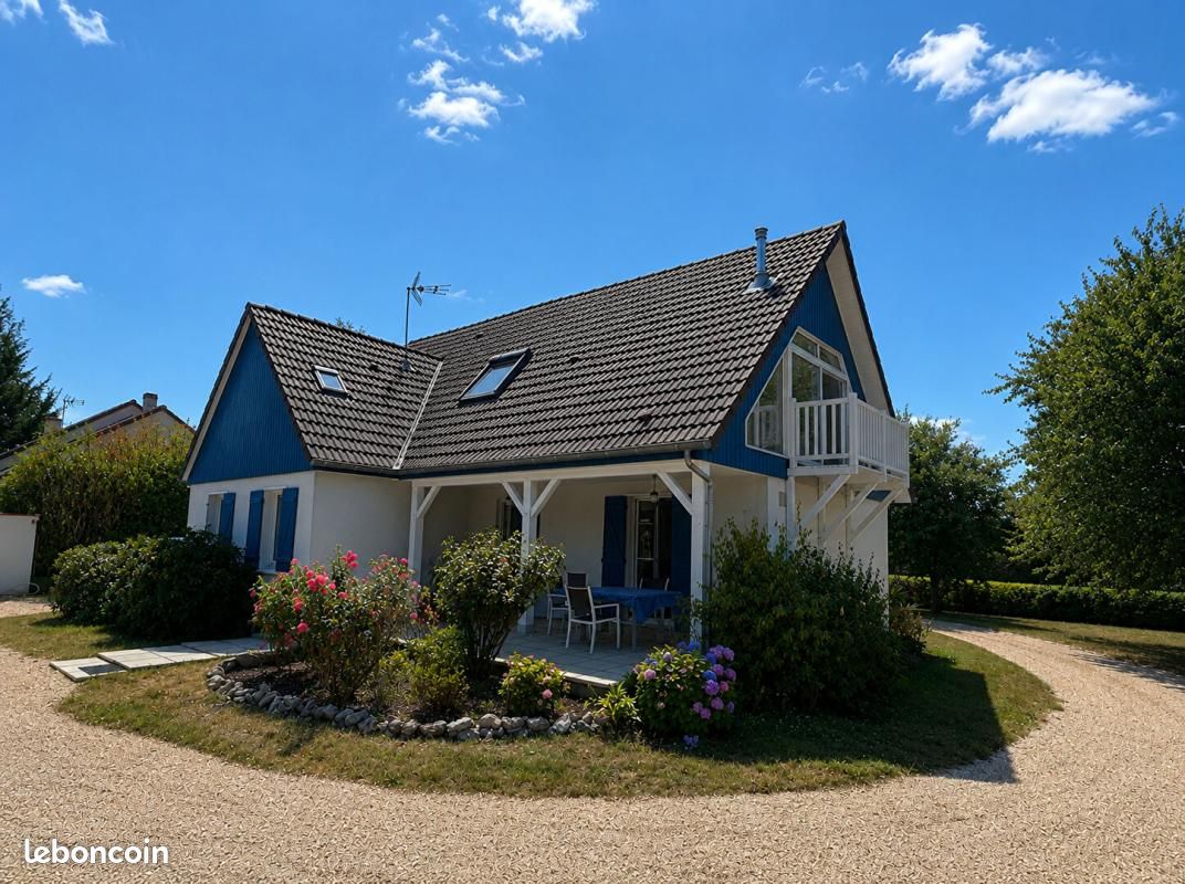 Maison 9 pièces 170 m² · à La Chapelle-Montmartin · 170 m² · 205 725 €