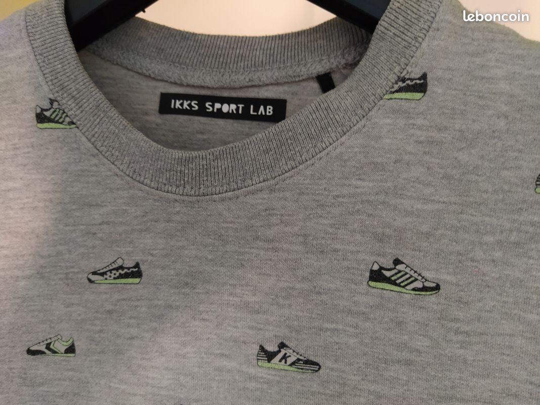 IKKS - pull gris motifs chaussures - 10 ans - TBE (image 3)