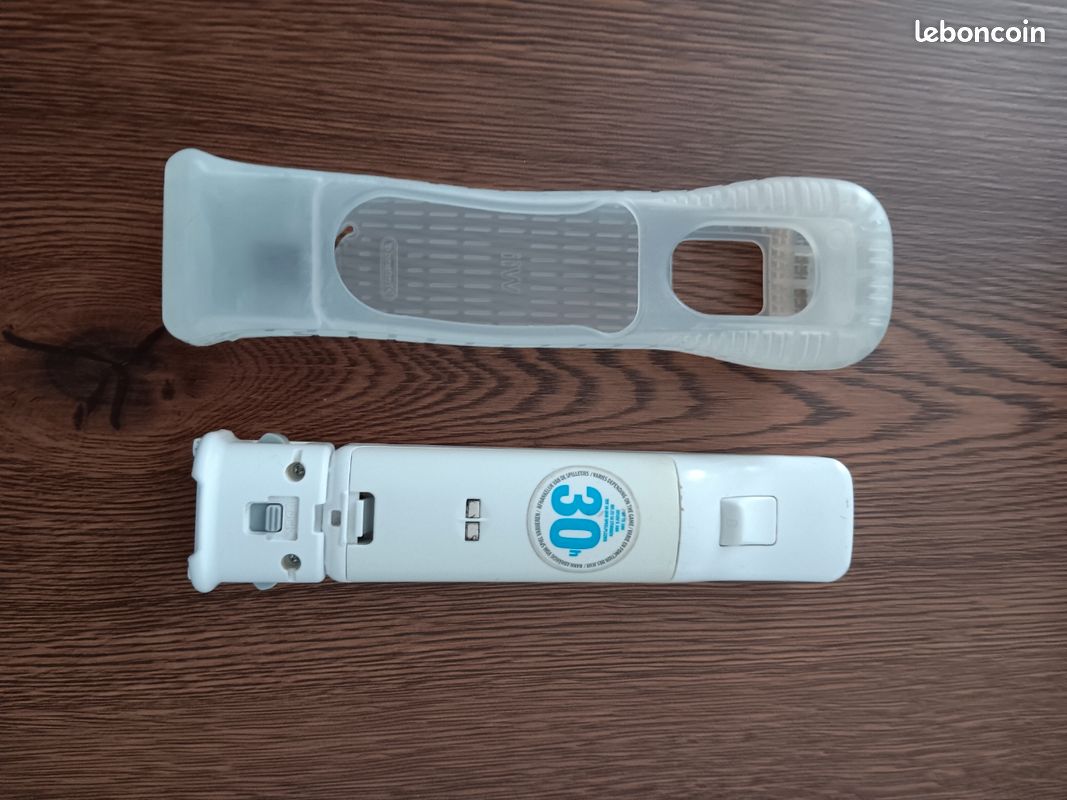 Manette wii +accessoires motion plus (image 2)