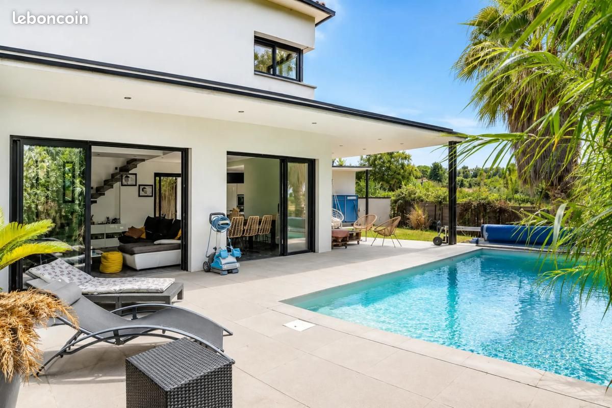 Maison 5 pièces 162 m² · à Vauvert · 162 m² · 649 000 €