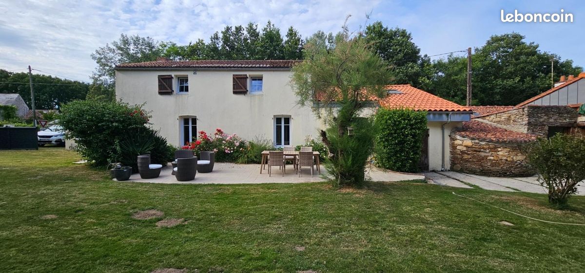 Maison 5 pièces 161 m² · à Le Cellier · 161 m² · 298 400 €