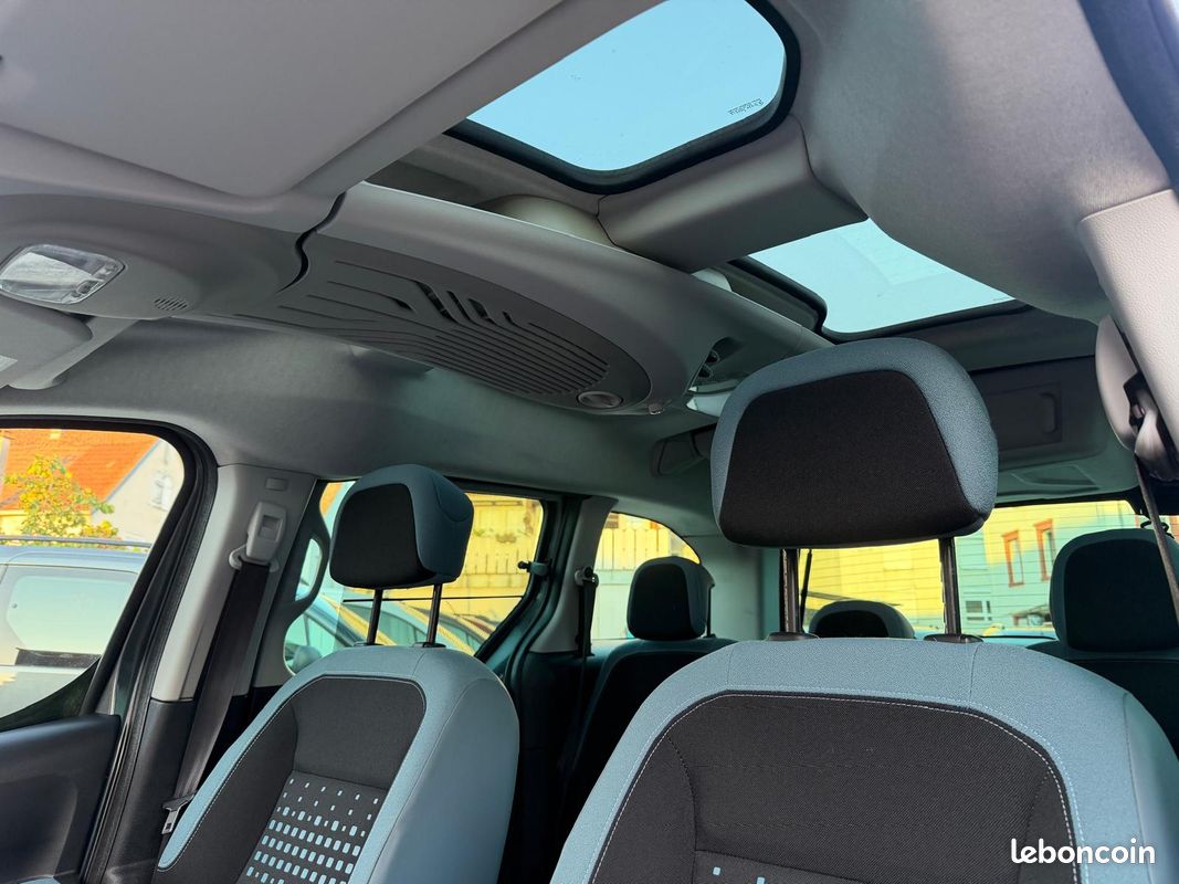 Berlingo Exclusive 1.6 VTI 120ch - ESSENCE - Toit Pano - S.Chauffants - Radar - Garantie 12M - Aucun Frais - 1ère Main - Kit Embrayage Neuf (image 6)