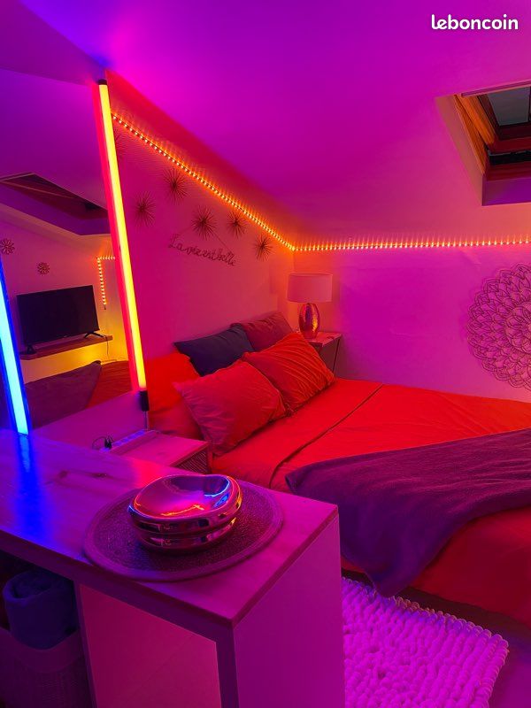 Studio Courte Durée Montpellier Clim Fibre Plein Centre à 5 mn de la la Gare St Roch (image 1)
