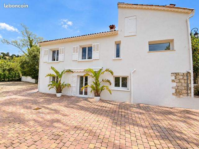 Appartement 3 pièces 70 m² · à Grasse · 70 m² · 405 000 €