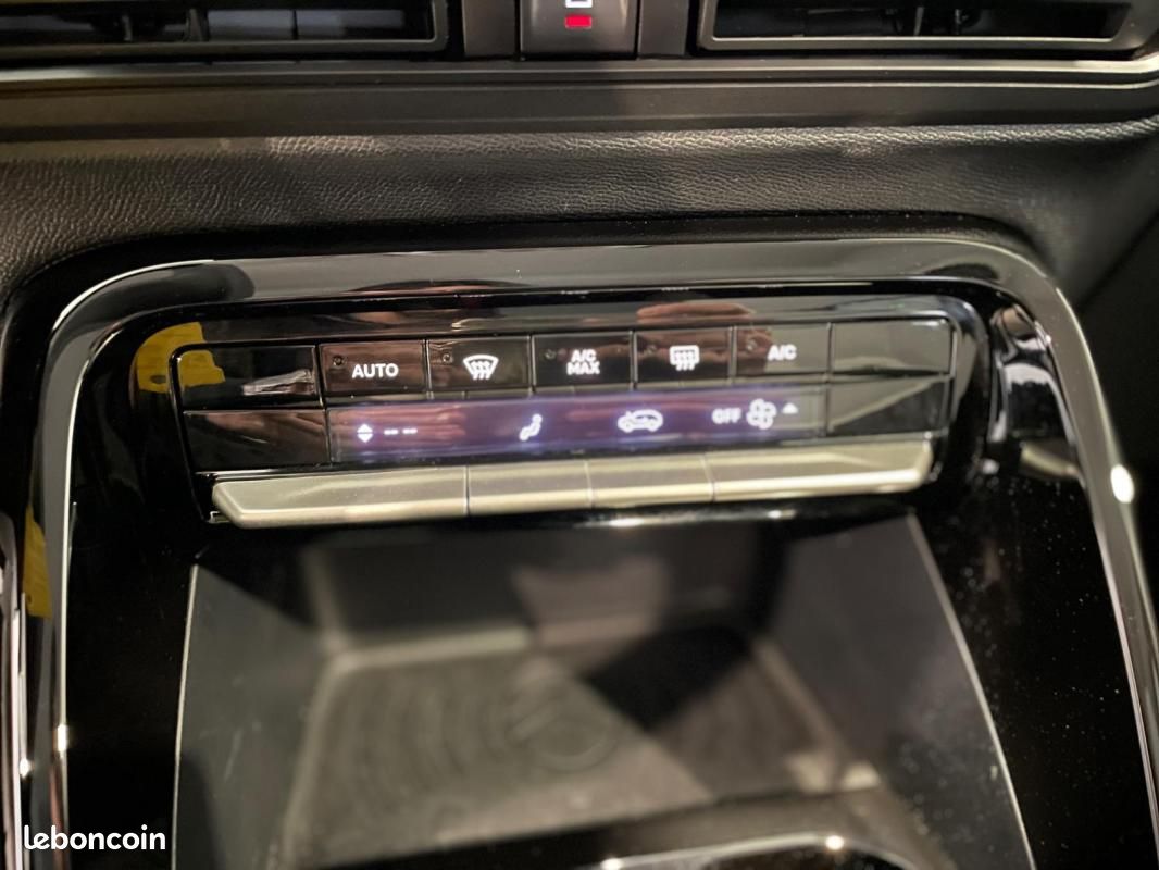 Citroën C3 Turbo 100 ch BVM6 Max (image 18)