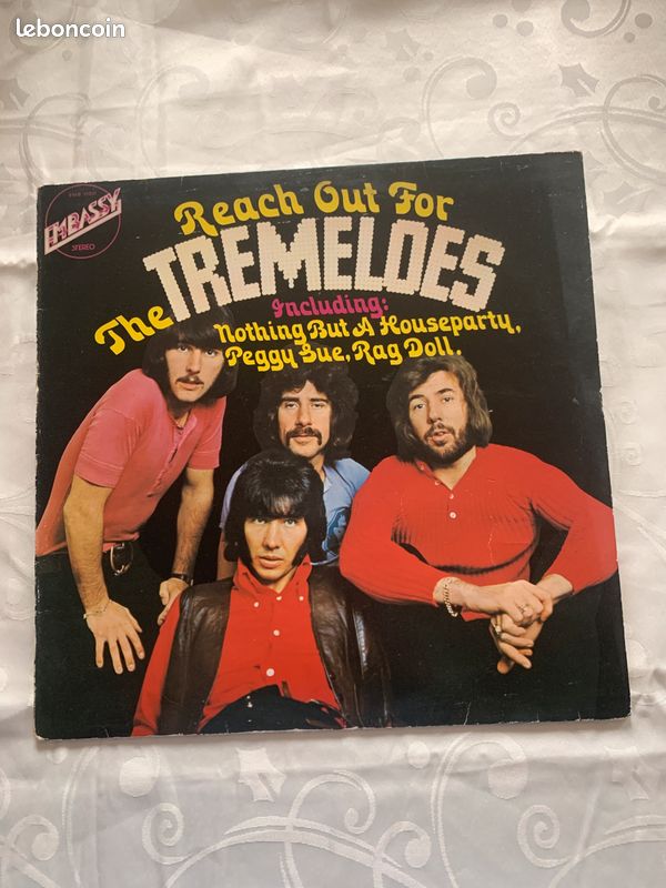 The Tremoloes- 1973 -Reach Out For The Tremoloes (image 1)