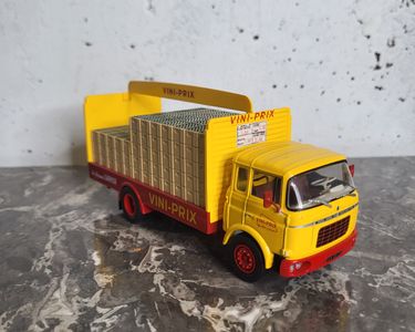 Camion Berliet GAK Viniprix 1958 - Échelle 1/43 - Marque IXO - Neuf En Boîte