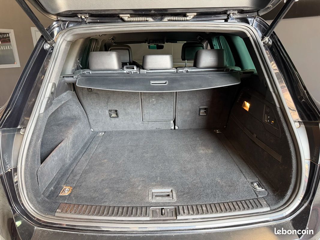 Volkswagen TOUAREG 3.0 V6 TDI 262 CH TIPTRONIC 8 4 Motion R-LINE (image 42)