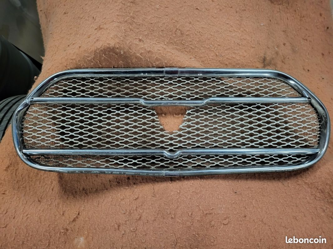 Écran Couvre-calandre CITROËN Ami 6 - Neuf (NOS - New Old Stock) - Pièce D'origine