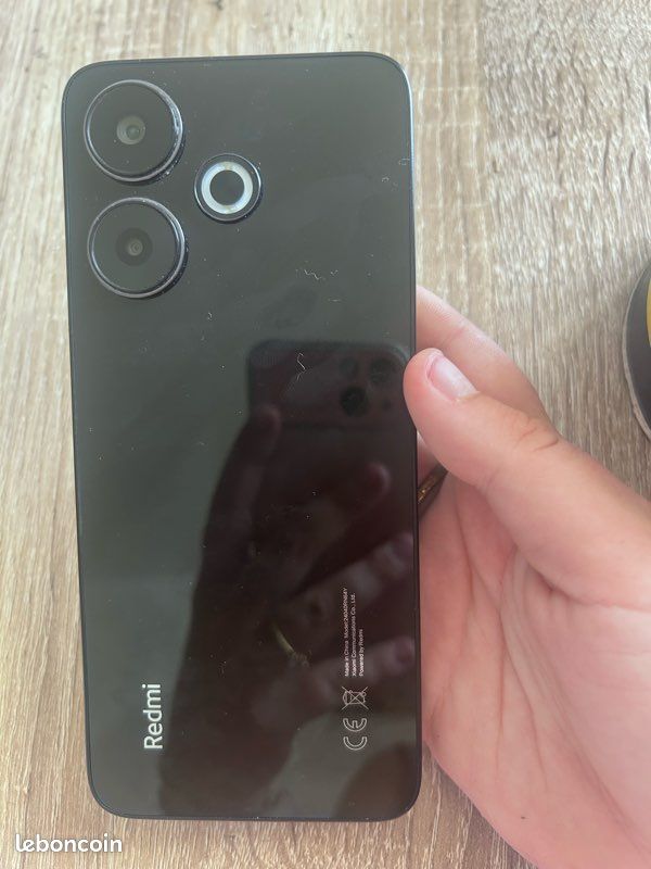 Téléphone redmi 13 (image 3)