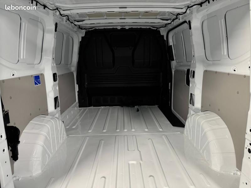 Volkswagen Transporter Fg Van L1 2.0 TDI 150ch (image 9)