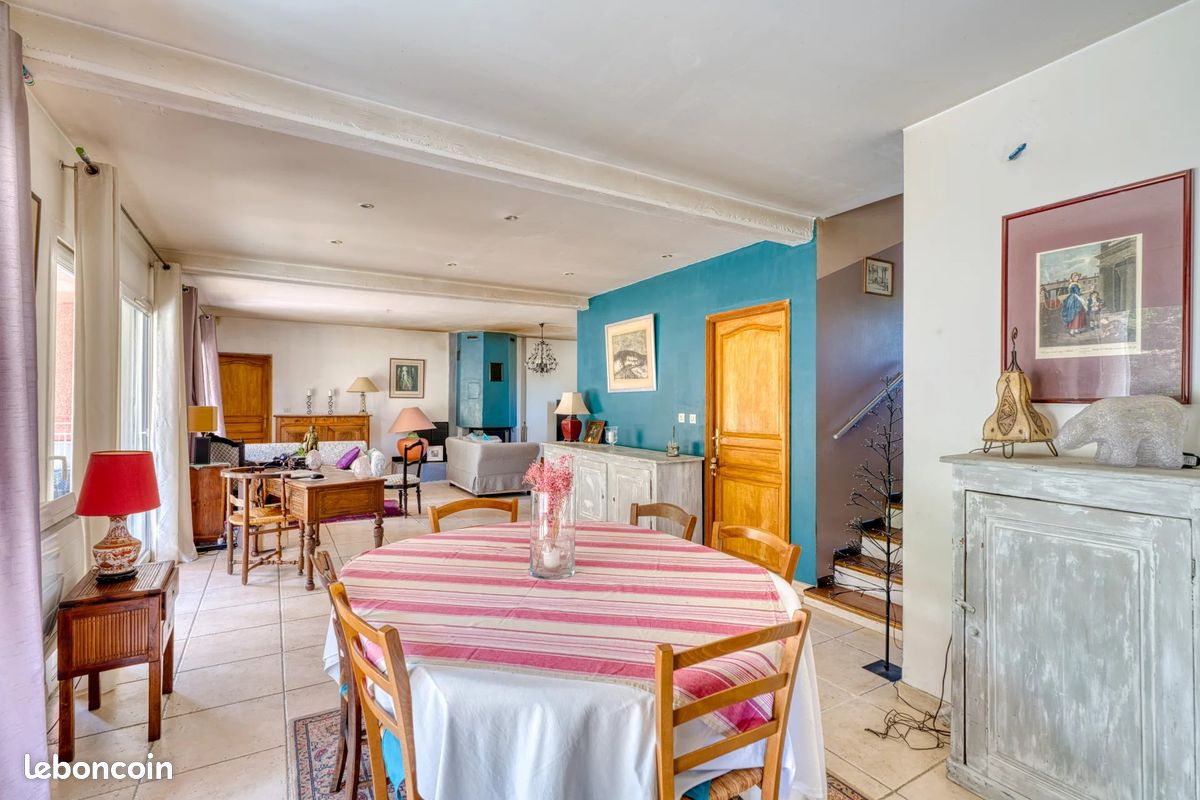 Maison 7 pièces 195 m² · à Neyron · 195 m² · 660 000 €