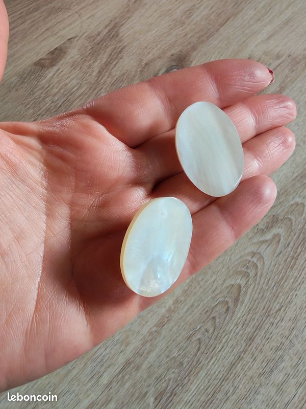 Lot de 4 Boucles d'Oreilles Étoiles Dorées | Yours Clothing