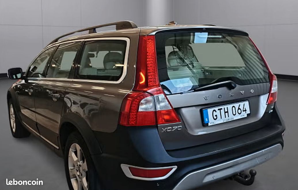 Volvo xc70 3.2 summum bva 225000km attelage (image 3)