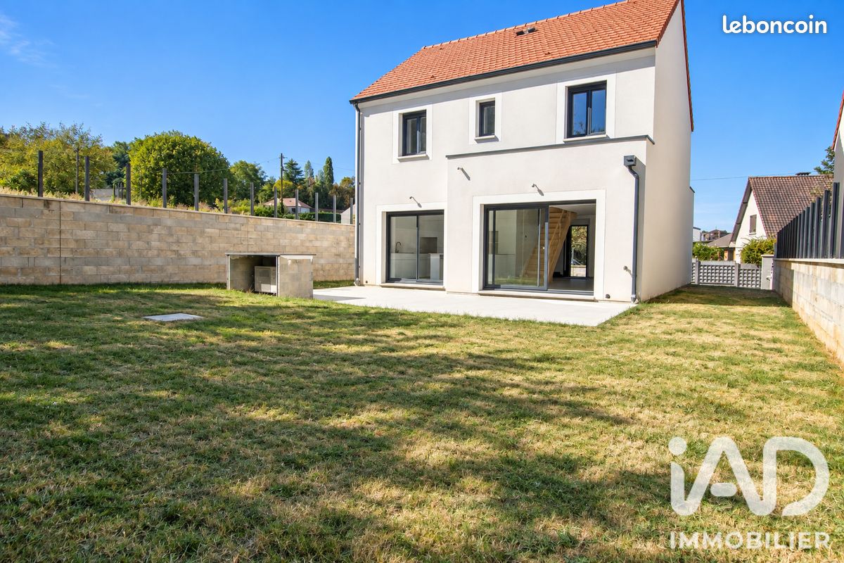 Maison 6 pièces 128 m² · à Montlhéry · 128 m² · 499 000 €