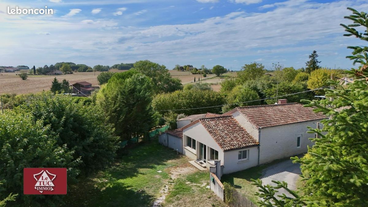 Maison 6 pièces 167 m² · à Massoulès · 167 m² · 192 600 €