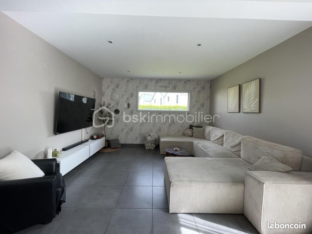 Maison 5 pièces 112 m² · à Trélivan · 112 m² · 327 461 €