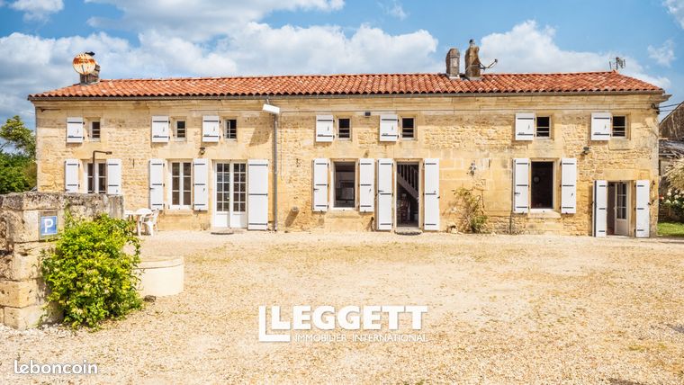 Maison 18 pièces 291 m²
