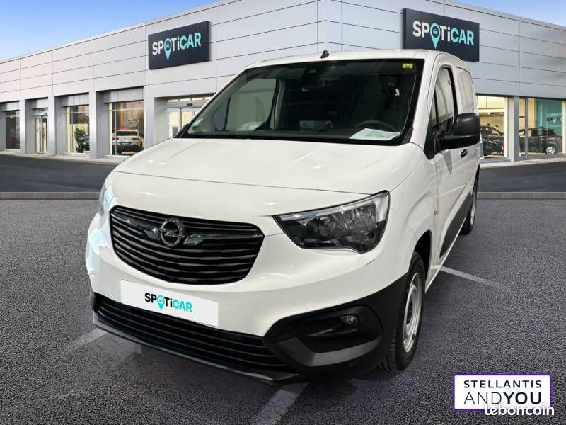 Opel Combo (30) CARGO 1.2 110 CH S/S L1H1 STANDARD PACK CLIM (image 1)