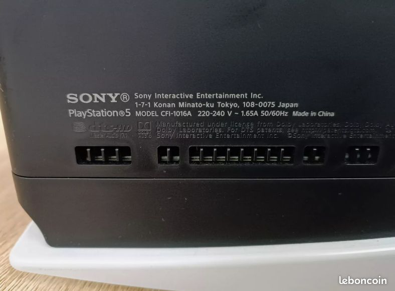 Sony Playstation 5 PS5 avec lecteur BluRay Très bon état