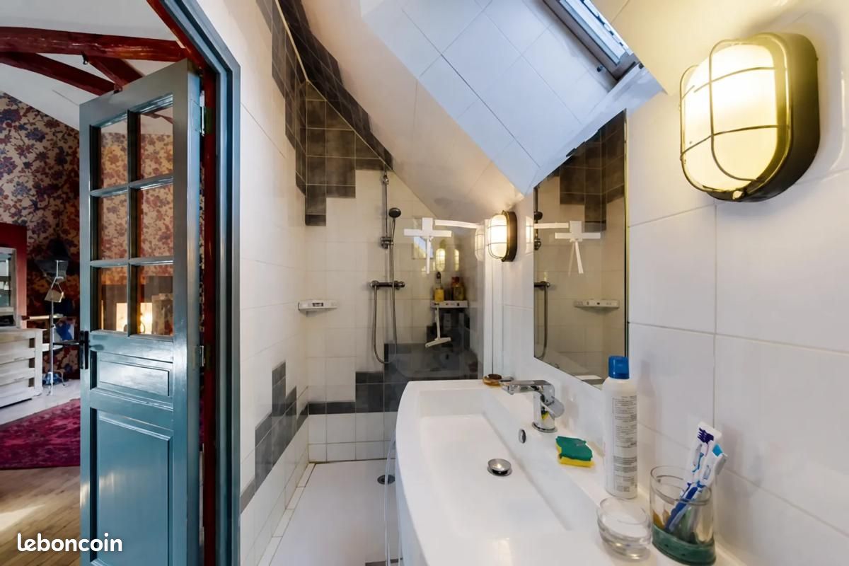 Maison 8 pièces 252 m² · à Boeurs-en-Othe · 252 m² · 395 000 €