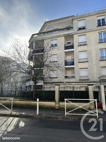 Studio 1 pièce 29 m²