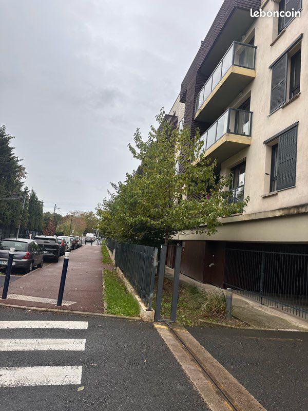 Appartement 1 pièce 30 m² · à Dammarie-les-Lys · 30 m² · 650 €/mois
