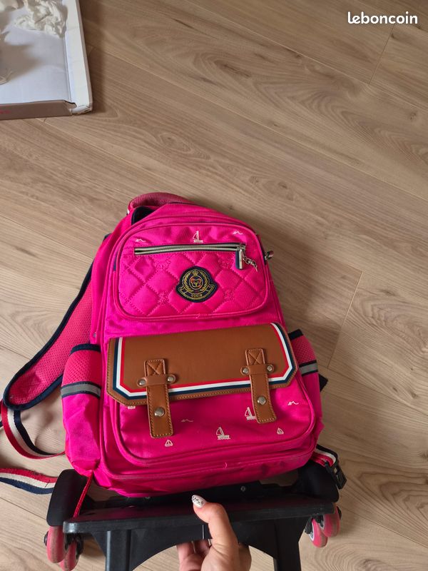 Cartable avec roues amovible (image 1)
