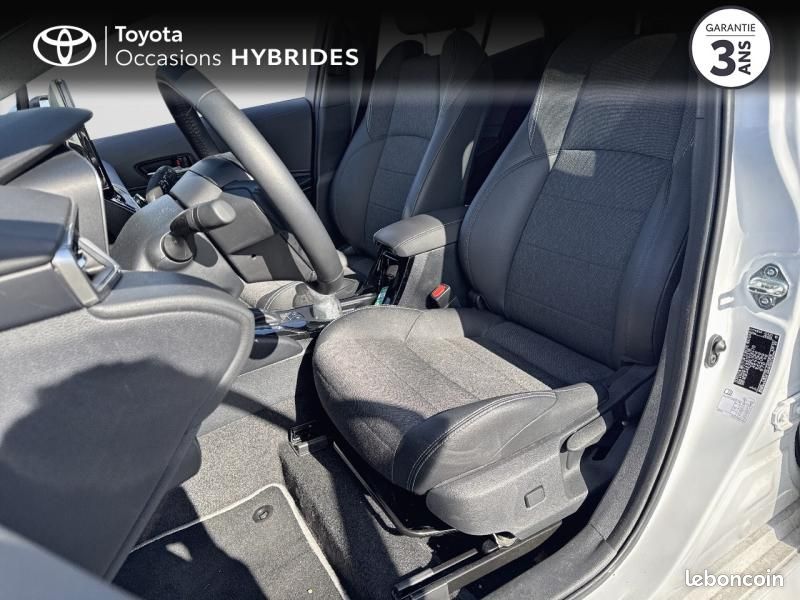 Toyota Corolla 1.8 140ch Design Pack Confort MY24 (image 11)