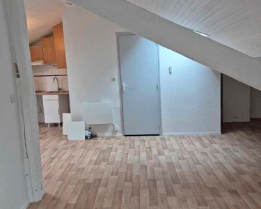 A louer studio Patte d'oie
