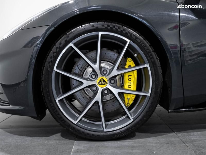 Lotus Emira 2.0T 364ch First Edition DCT8 (image 9)