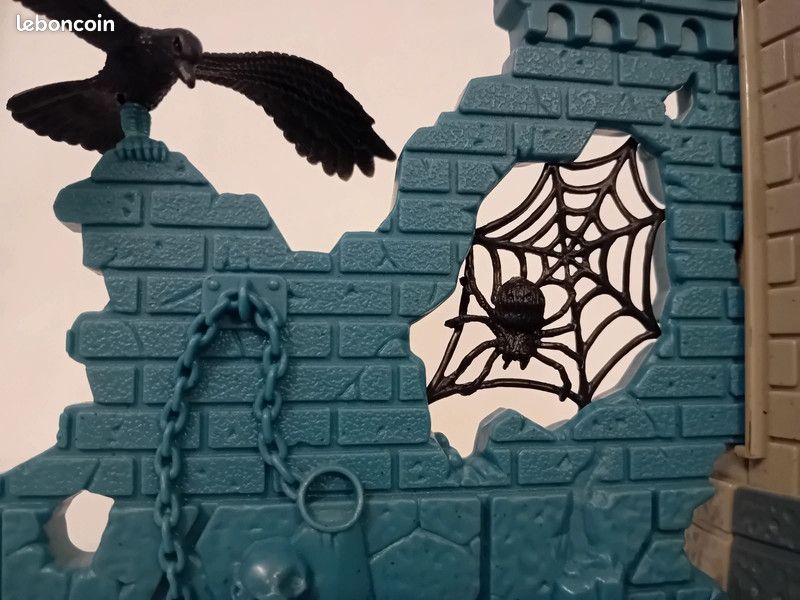 Beast Raider evil tower + figurines (image 12)