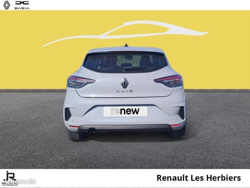Renault Clio 1.5 dCi 100ch Evolution - 25 (image 11)