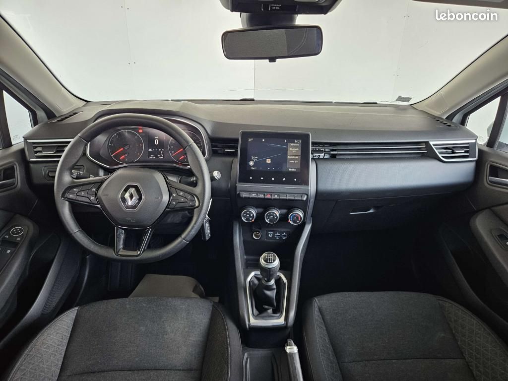 RENAULT CLIO 1.5 Blue DCI 85 Business 5 PLACES (image 9)