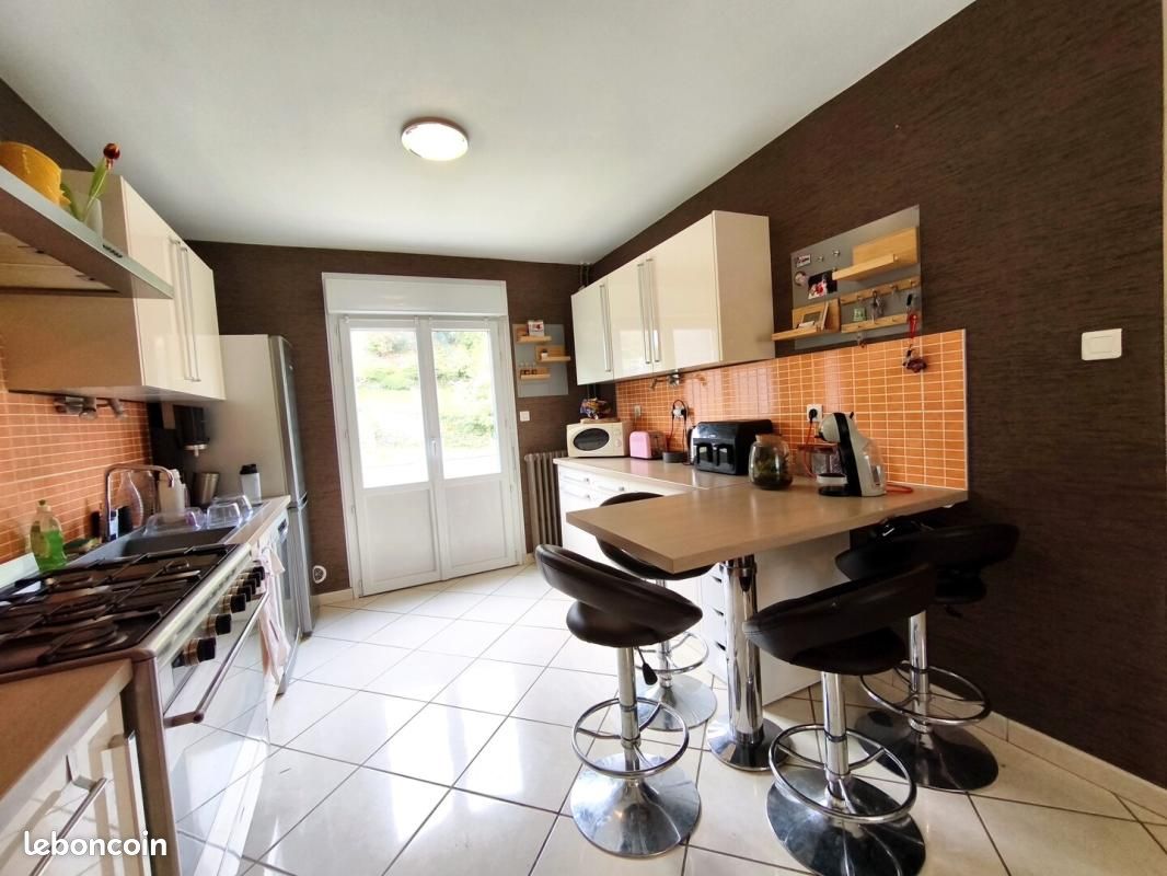 Maison 5 pièces 90 m² · à Cherbourg-en-Cotentin · 90 m² · 232 000 €