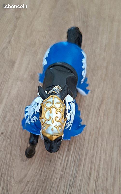 Papo chevalier roi au dragon bleu et son cheval (image 4)