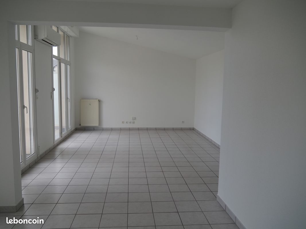 Appartement a louer illkirch-graffenstaden - 4 pièce(s) - 91 m2 - Surfyn