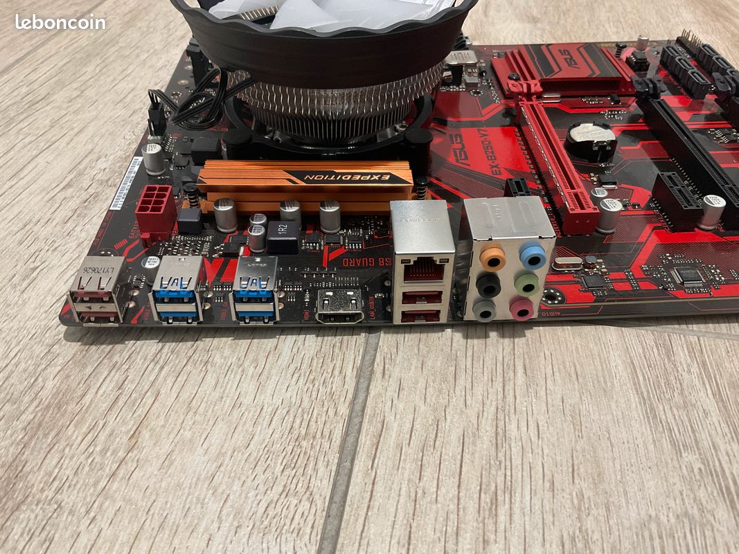 Carte mère ASUS EX-B250-V7 LGA 1151+Processeur Ordinateurs