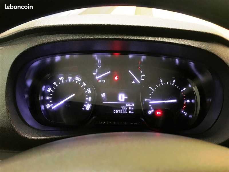 Citroën Jumpy CABINE APPROFONDIE XL CA 2.0 BHDI 120 CLUB 18325HT (image 11)