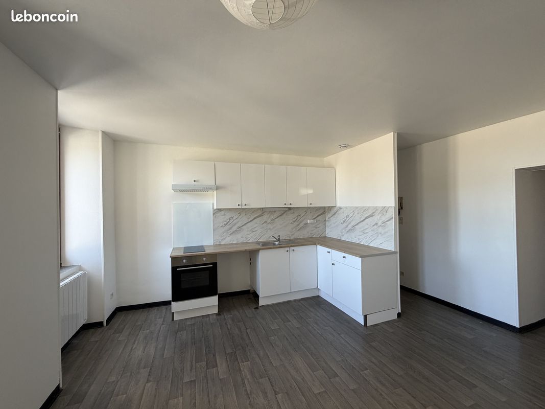Appartement 2 pièces 45 m² · à Rodez · 45 m² · 450 €/mois