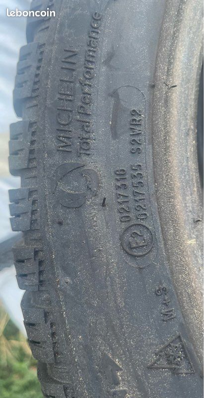 Pneus 215/45 R17 91V (image 3)