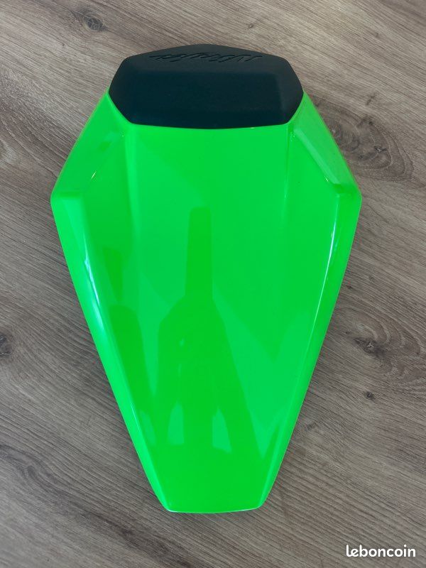 Capot de selle Kawasaki ZX10R / ZX6R (image 3)