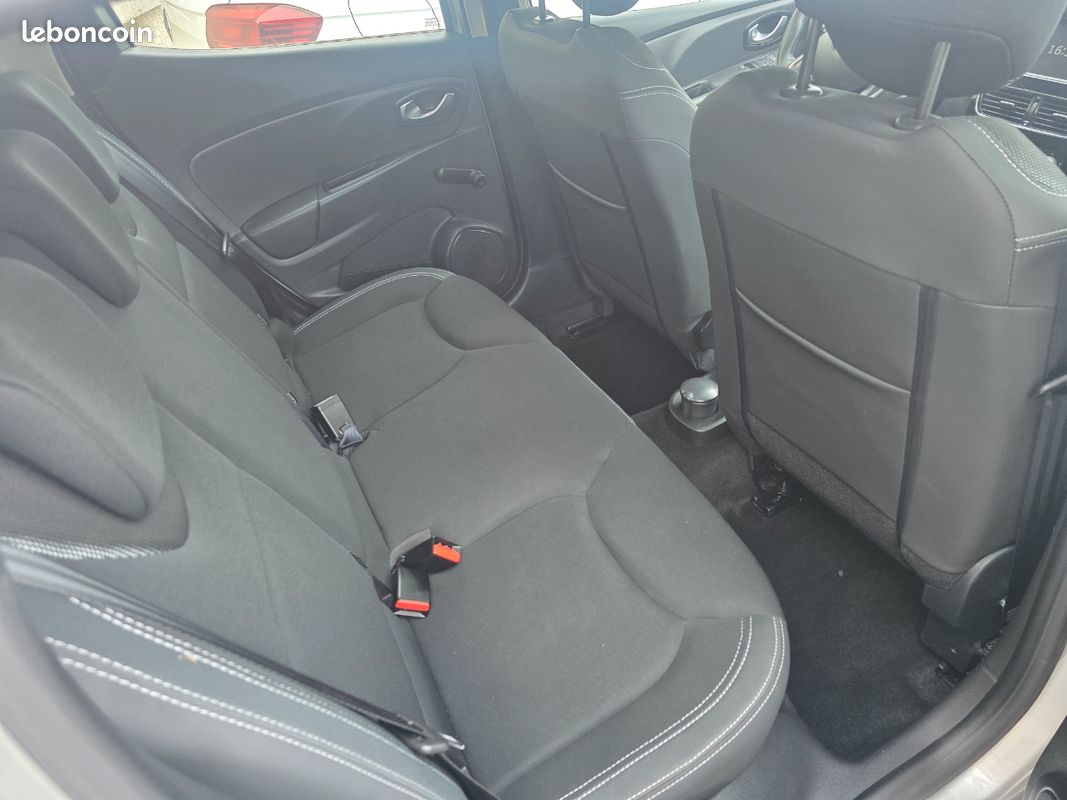 đrenault clio iv estate 1.5 dci 75 ch business bvm5 đ1ere main - sans ad blue - entretien constructeur (image 12)